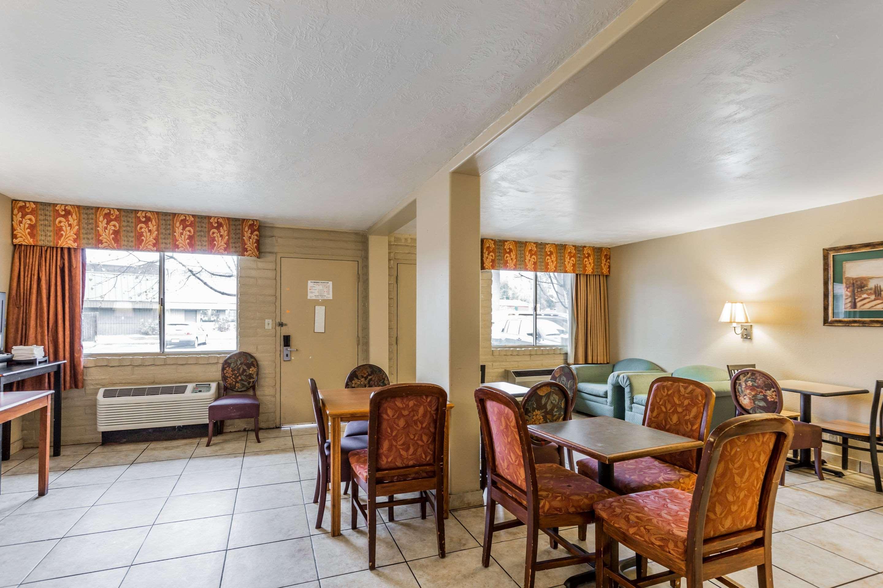 Econo Lodge Downtown Солт Лейк Сити Екстериор снимка
