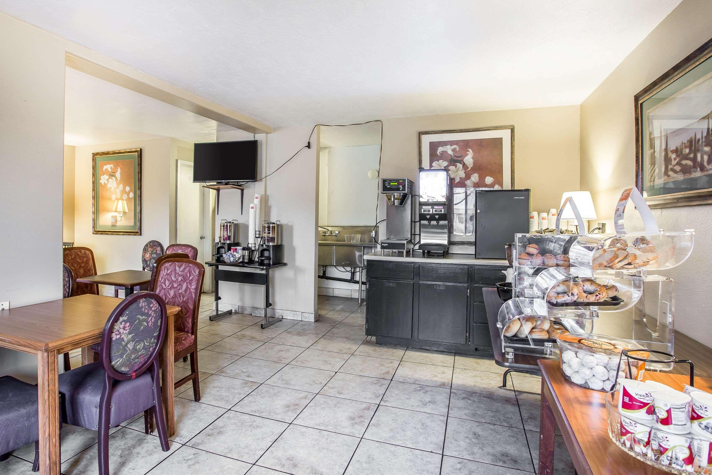 Econo Lodge Downtown Солт Лейк Сити Екстериор снимка